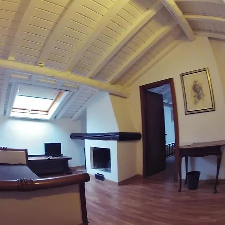 Hotel Relais Il Leoncino 3*